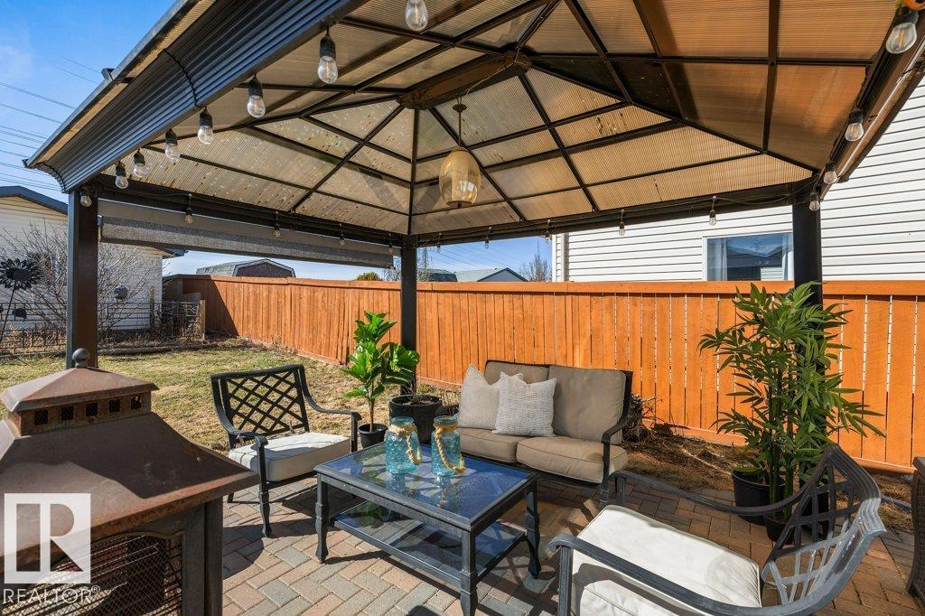 4272 24 ST NW, Edmonton
