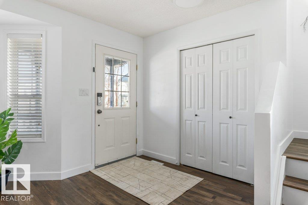 4272 24 ST NW, Edmonton