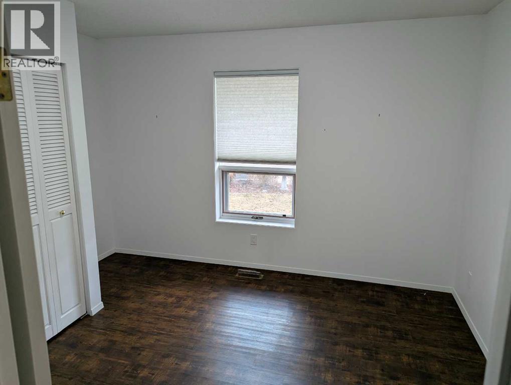 6210 53 Avenue — photo 13