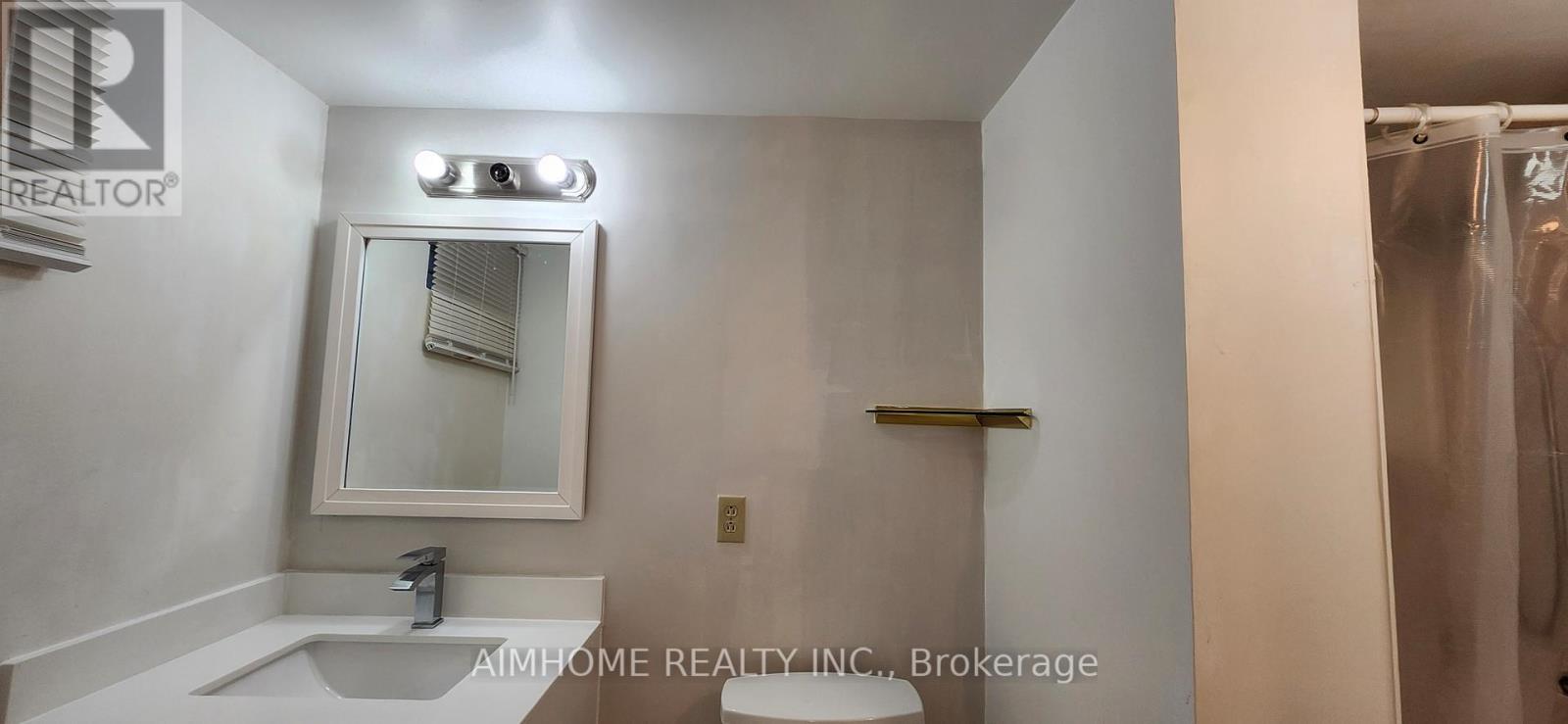 31 SPANHOUSE CRESCENT - 43