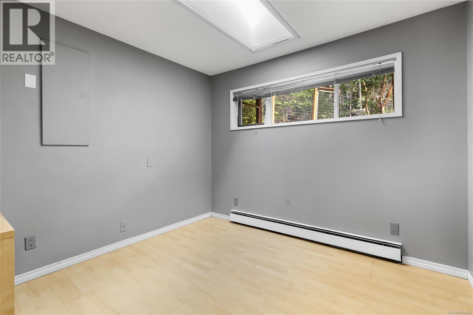 852 Walfred Rd - 22