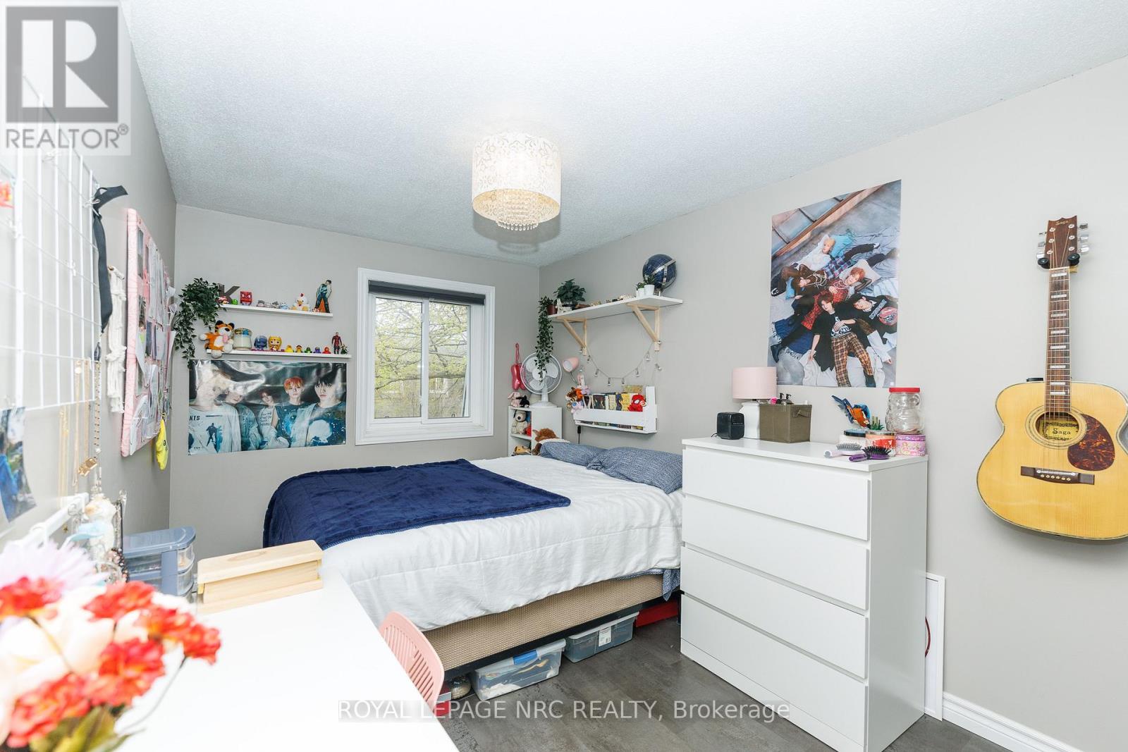 #64 77 LINWELL ROAD - 19