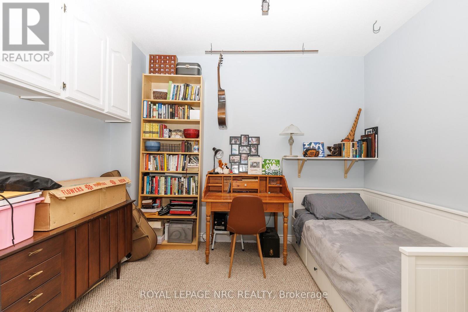 #64 77 LINWELL ROAD - 27