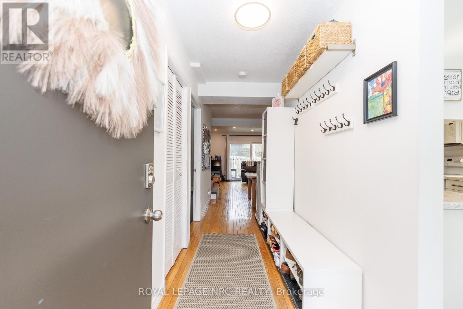 #64 77 LINWELL ROAD - 3