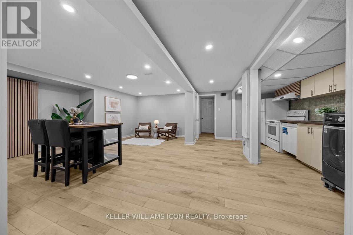 45 EPWORTH AVENUE - 23