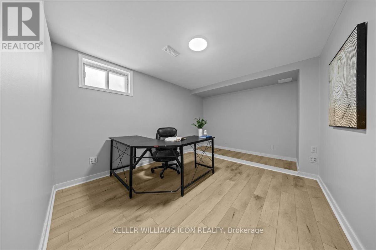 45 EPWORTH AVENUE - 30