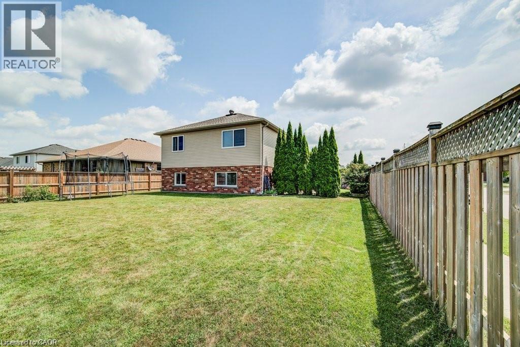 995 BOYD Avenue, Listowel, Ontario, N4W3V8 — Photo 34