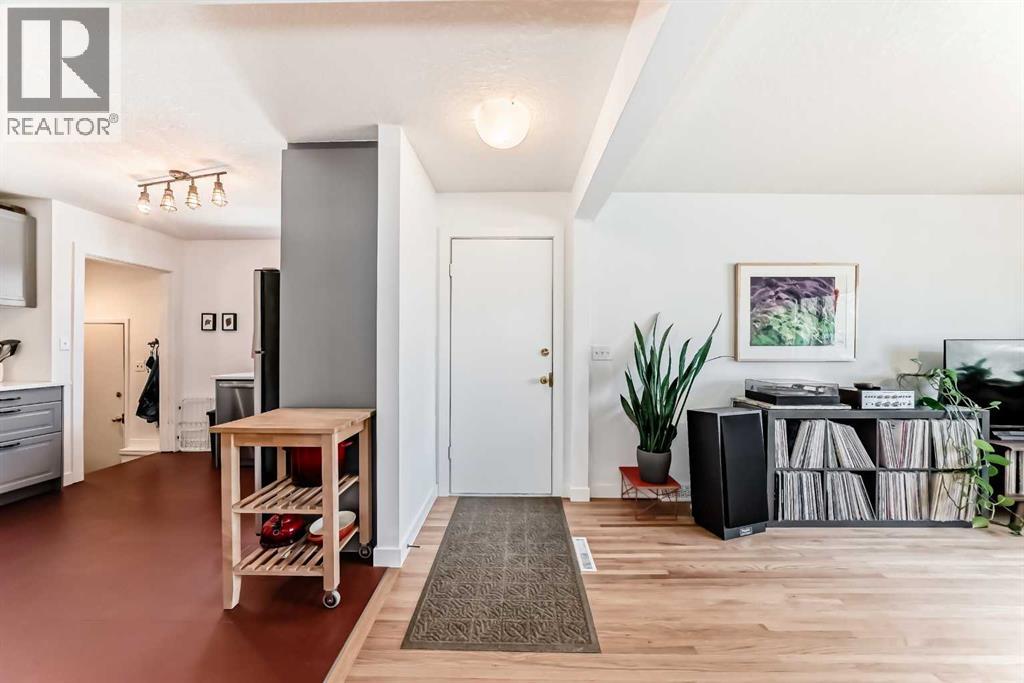 2709 16A Street NW - photo 4