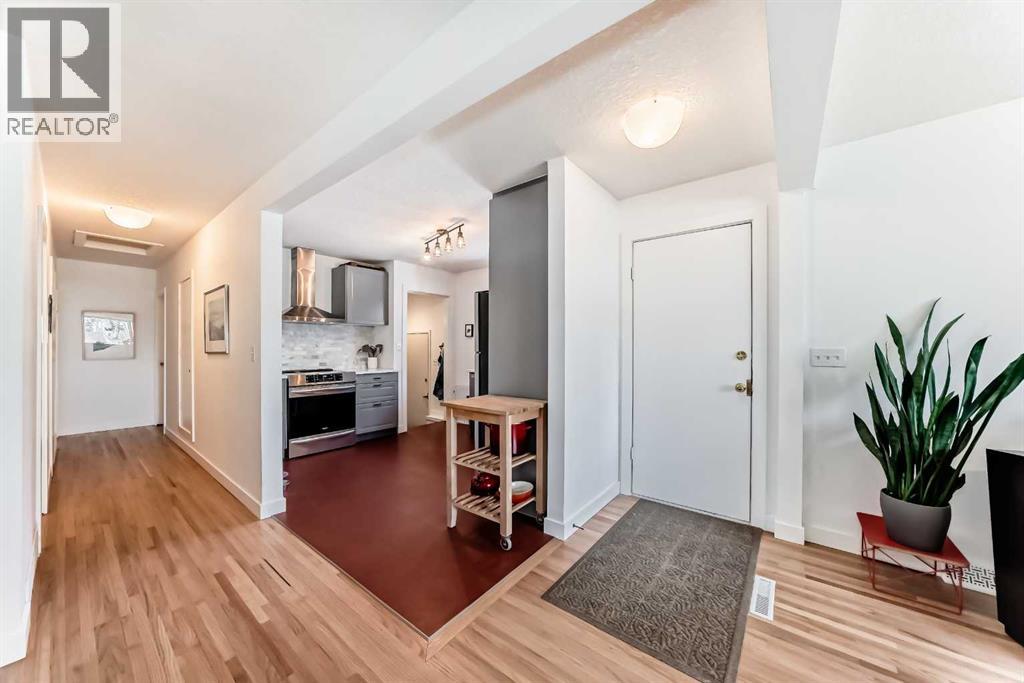2709 16A Street NW - photo 5