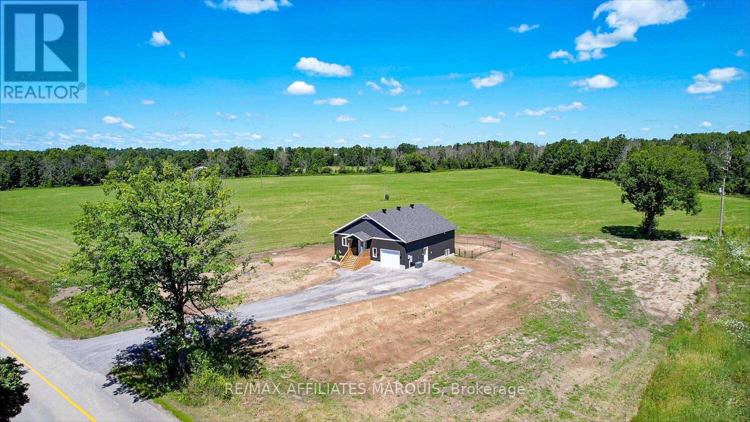 1162 RIDEAU RIVER ROAD - Image 2
