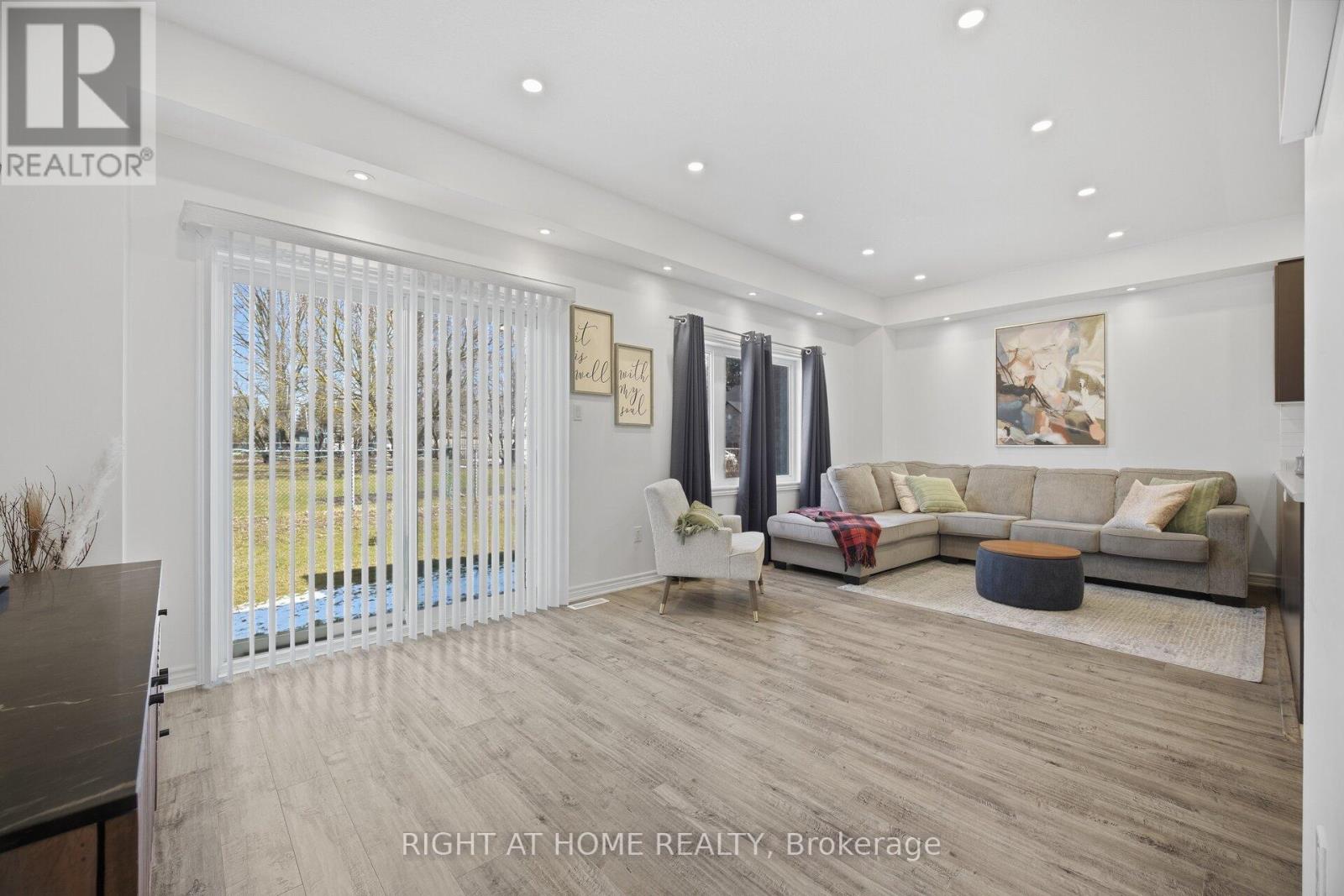 165 BERKSHIRE DRIVE - 18