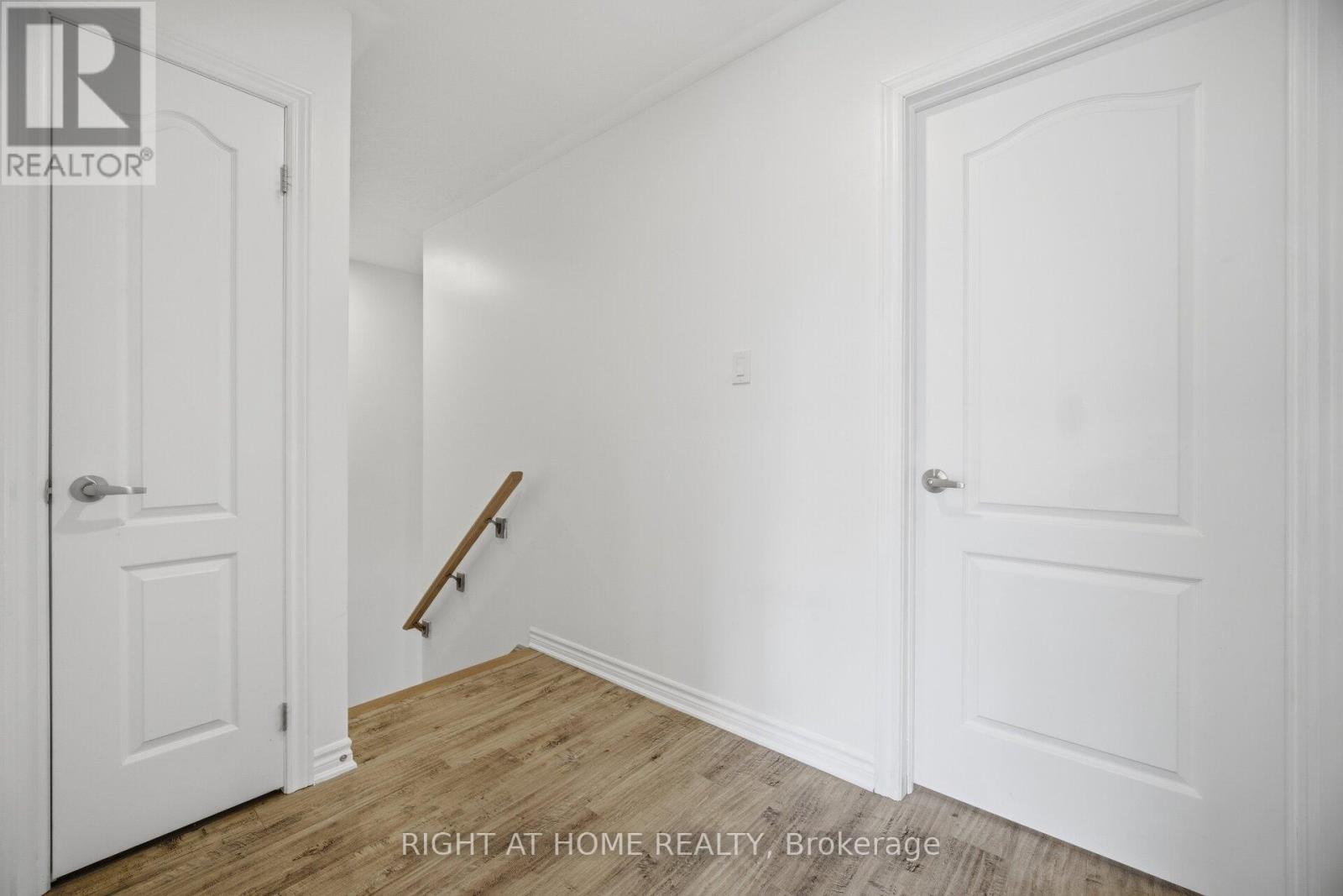 165 BERKSHIRE DRIVE - 22
