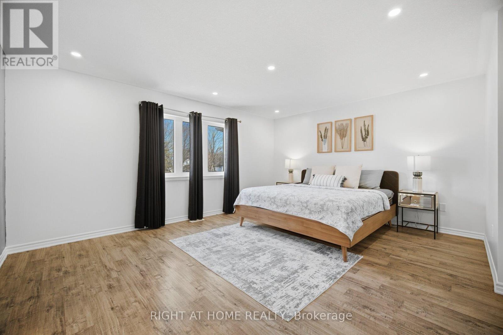 165 BERKSHIRE DRIVE - 23