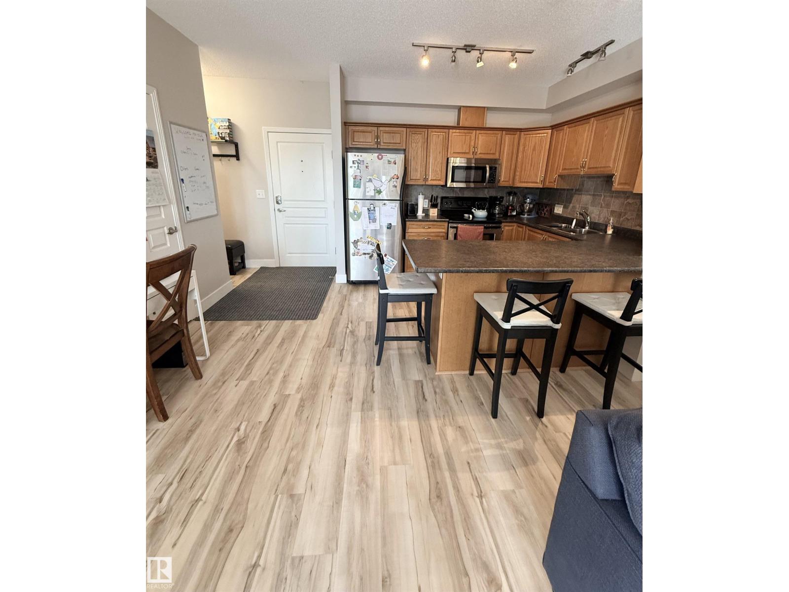 #309 8931 156 ST NW - 4