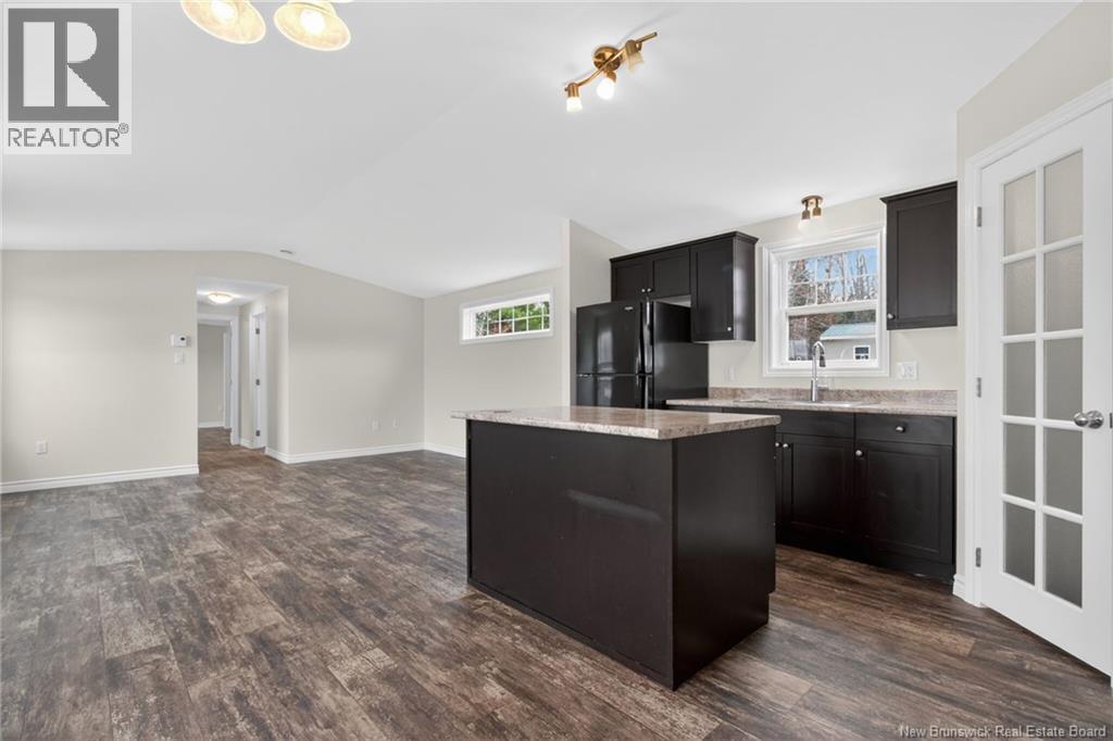 98 River East Drive - 22