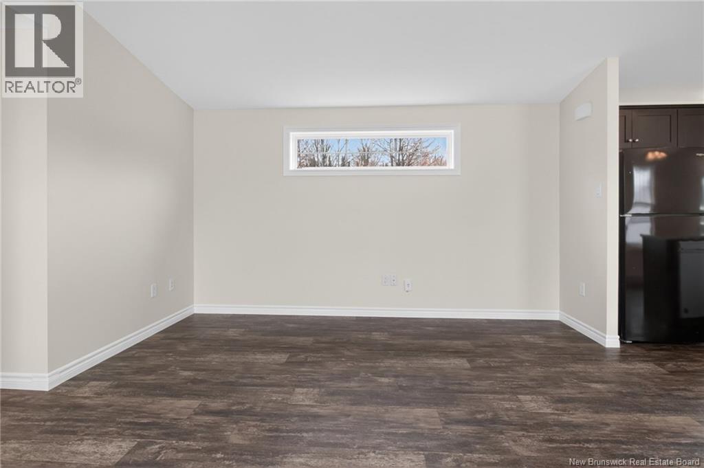 98 River East Drive - Image 3