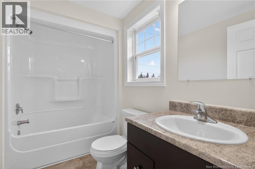98 River East Drive - 26