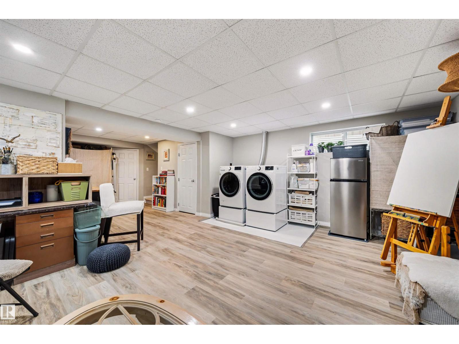 5432 203 ST NW, Edmonton