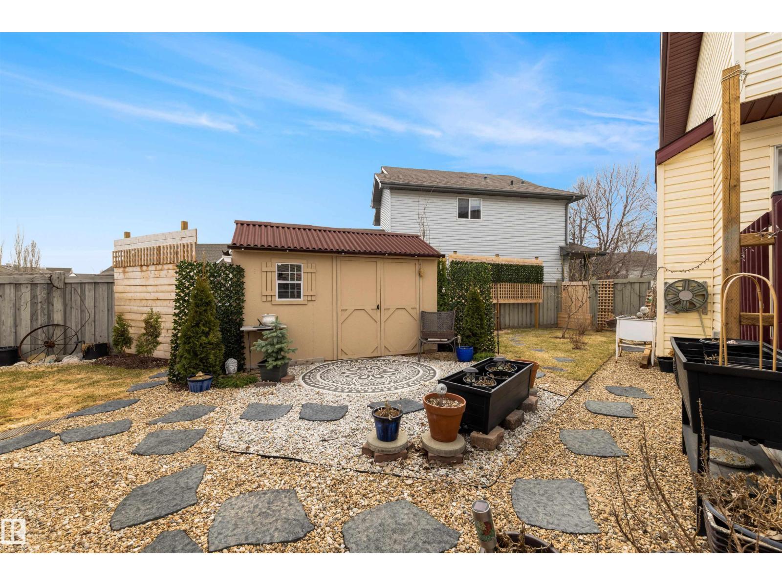 5432 203 ST NW, Edmonton