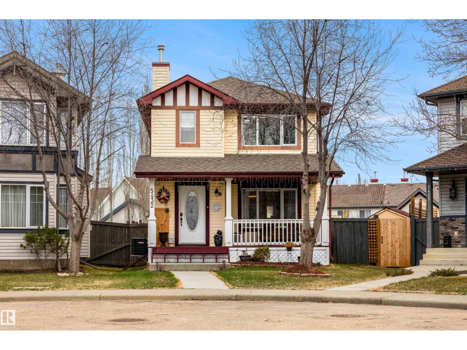 5432 203 ST NW, Edmonton