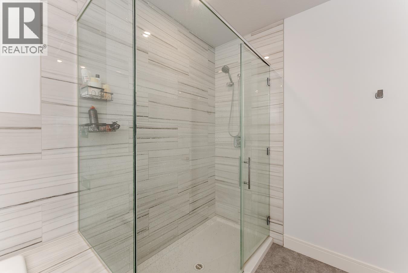 3350 HILLSIDE DRIVE, Prince George
