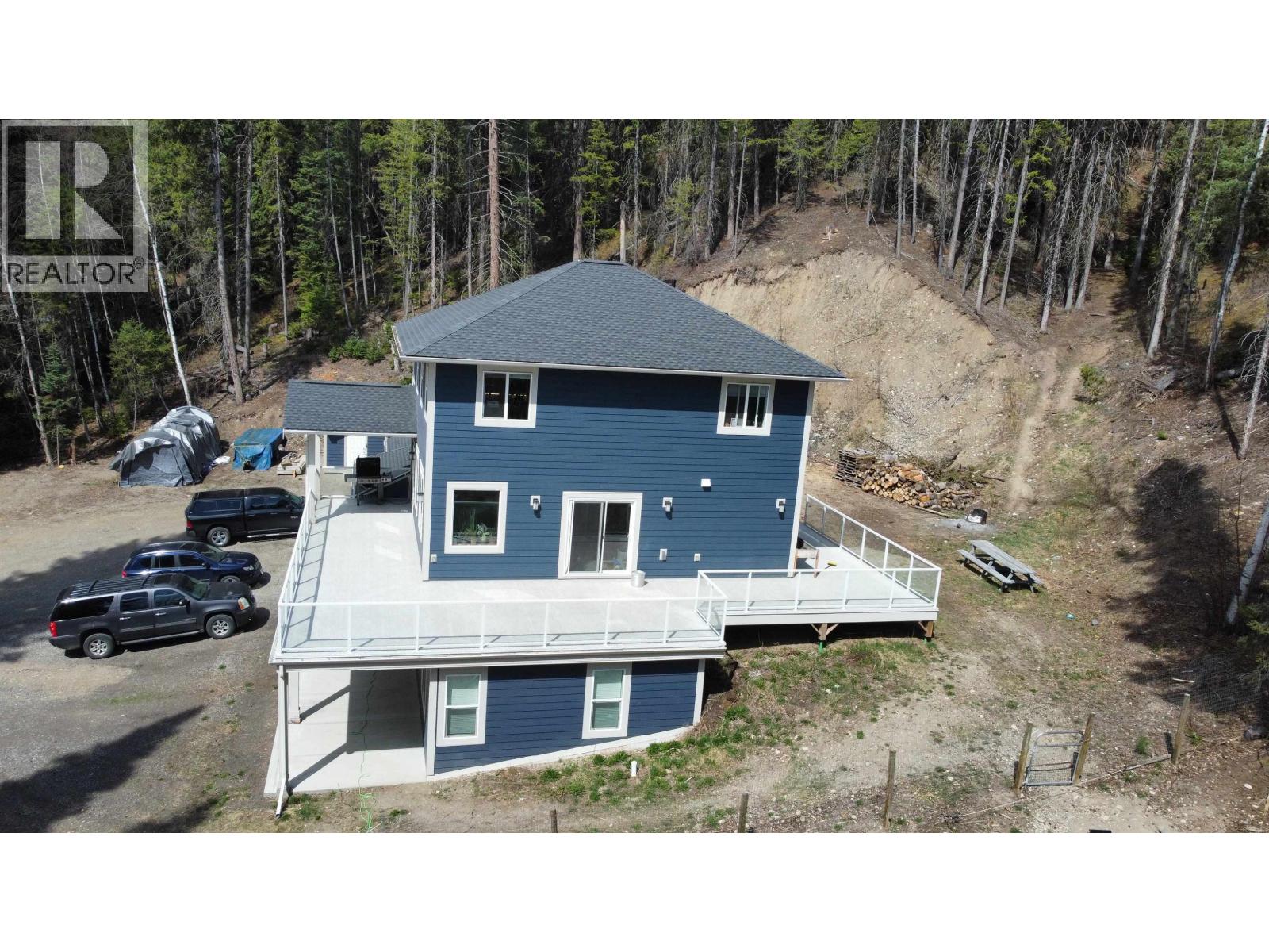 3350 HILLSIDE DRIVE, Prince George
