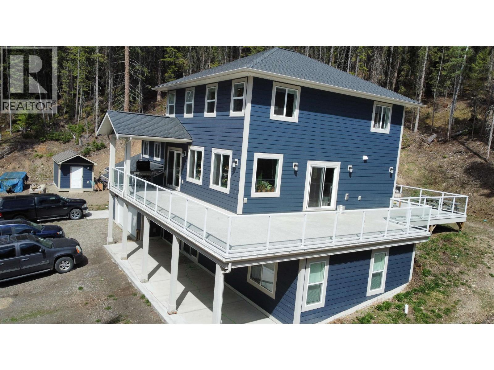 3350 HILLSIDE DRIVE, Prince George
