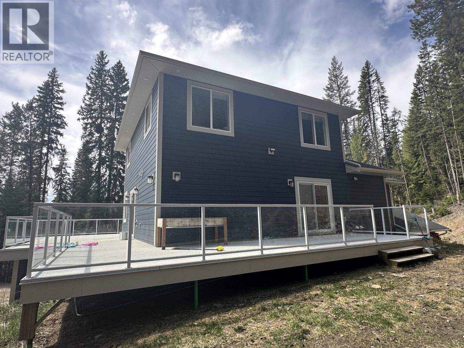 3350 HILLSIDE DRIVE, Prince George