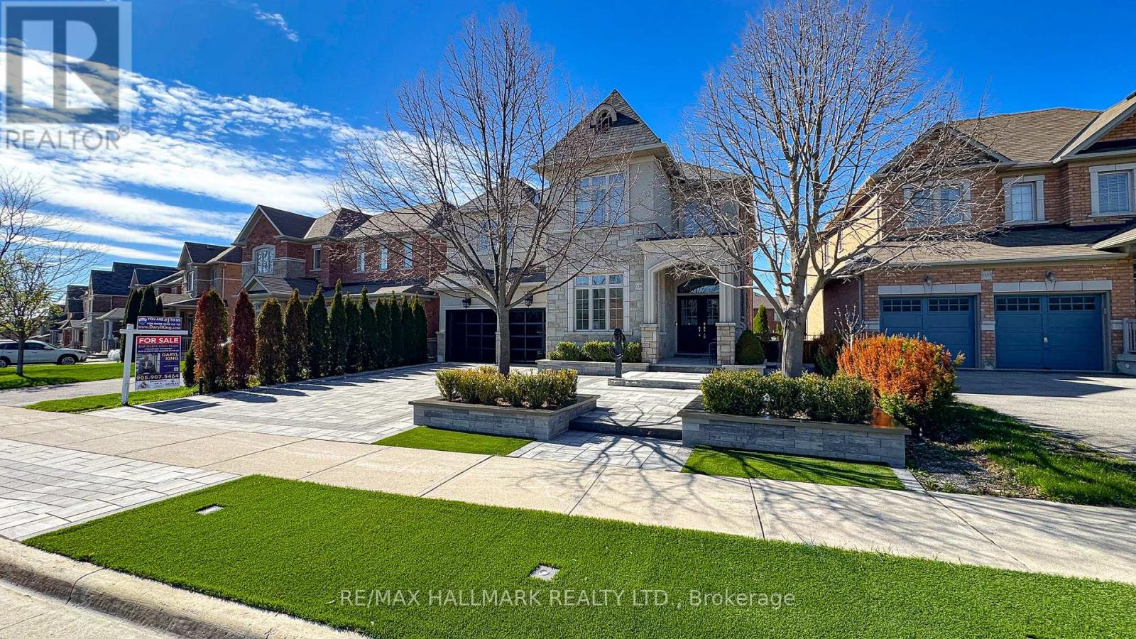 1135 CENOTAPH BOULEVARD - Image 2