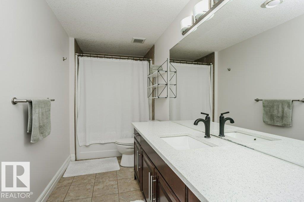 1520 67 ST SW, Edmonton
