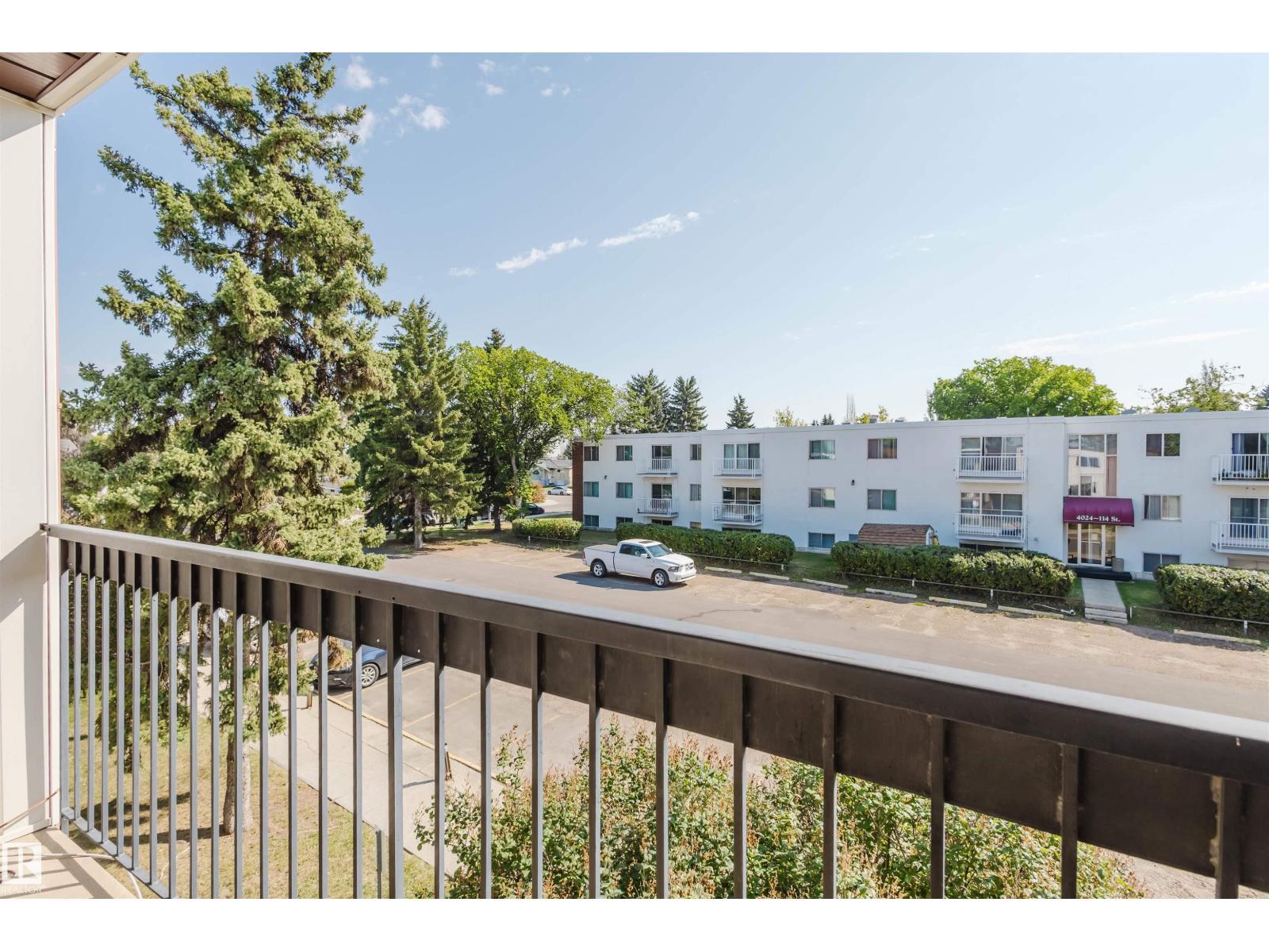 #307 11415 41 AV NW - 25