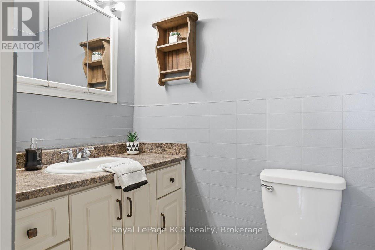 123007 SOUTHGATE ROAD 12 - 22