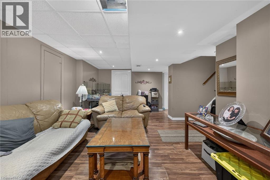 186 SENECA Avenue, Hamilton, Ontario, L9B1M2 — Photo 24