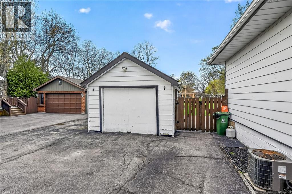 186 SENECA Avenue, Hamilton, Ontario, L9B1M2 — Photo 45