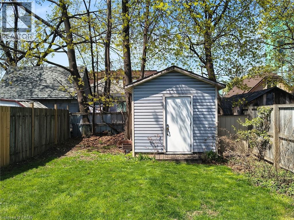 35 BAYFIELD Avenue - 31