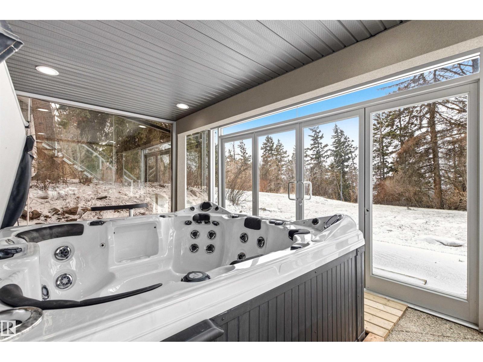 12420 GRAND VIEW DR NW, Edmonton