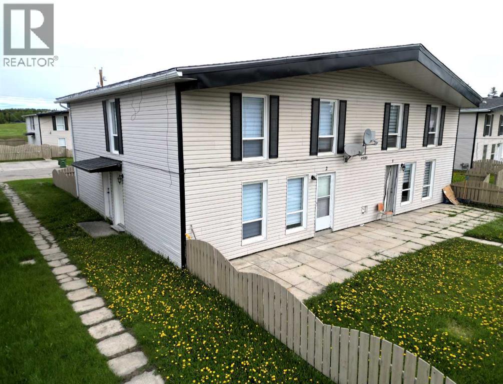 4510 8A Avenue - photo 2