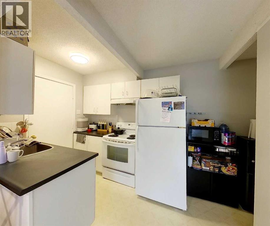 4510 8A Avenue — photo 21