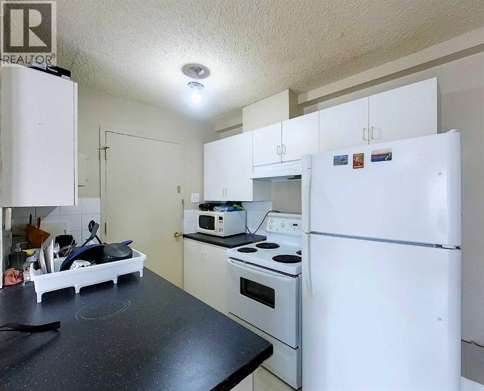 4504 8B Avenue — photo 19