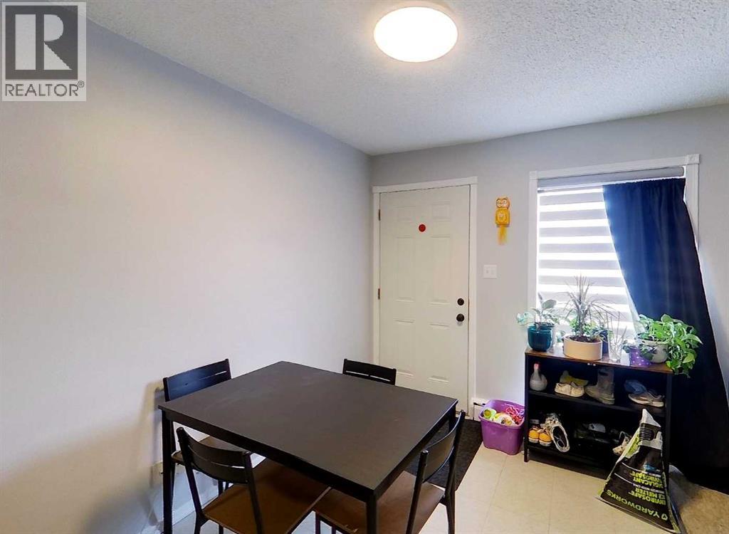 4504 8B Avenue — photo 23