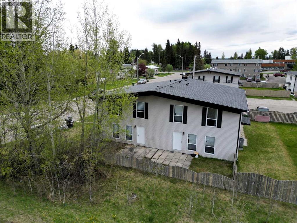 4504 8B Avenue - photo 5