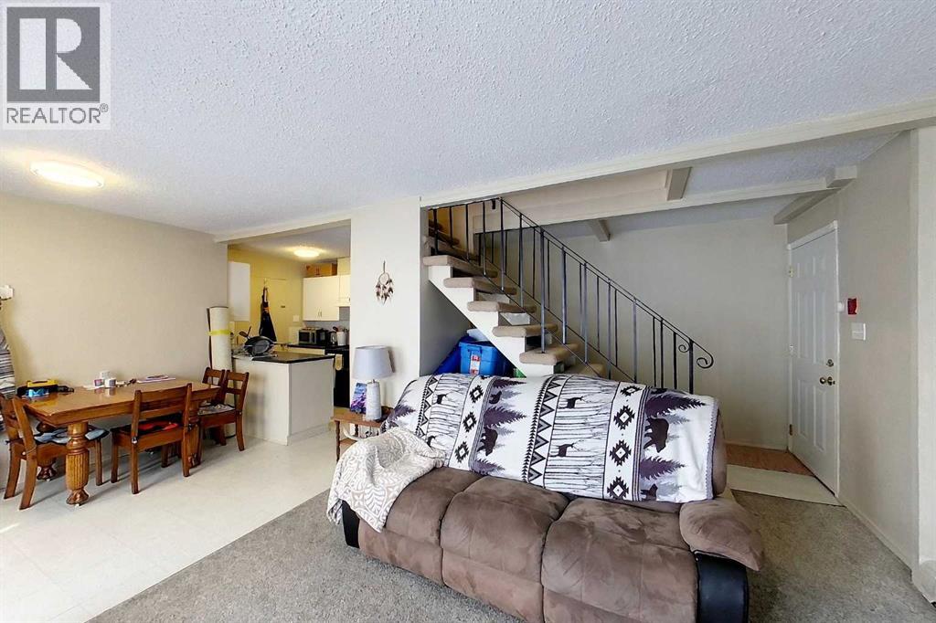 4504 8B Avenue — photo 33