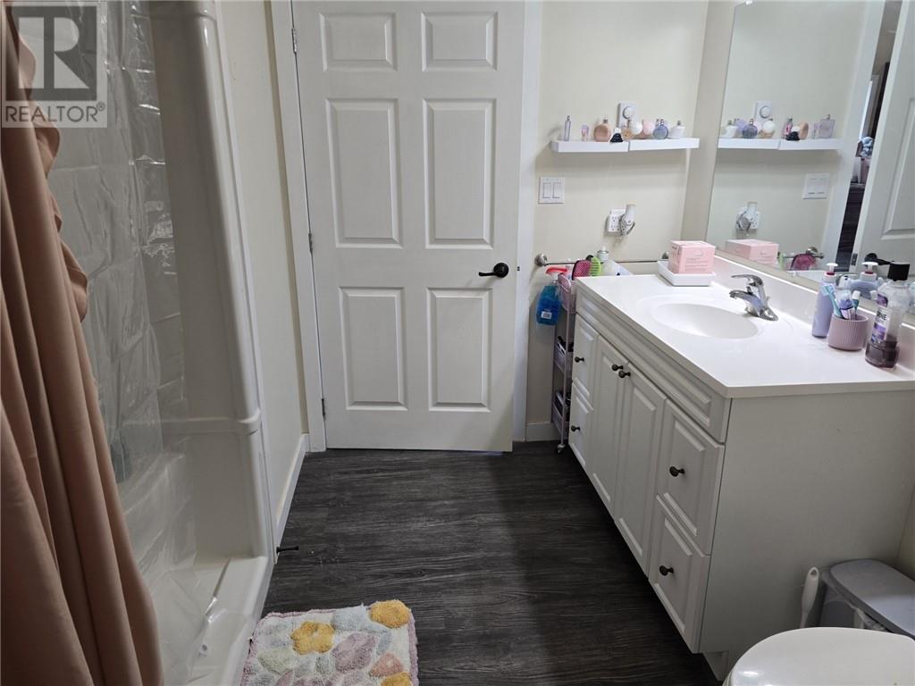 15 Agnes St, Gore Bay, Ontario, P0P1H0 — Photo 9