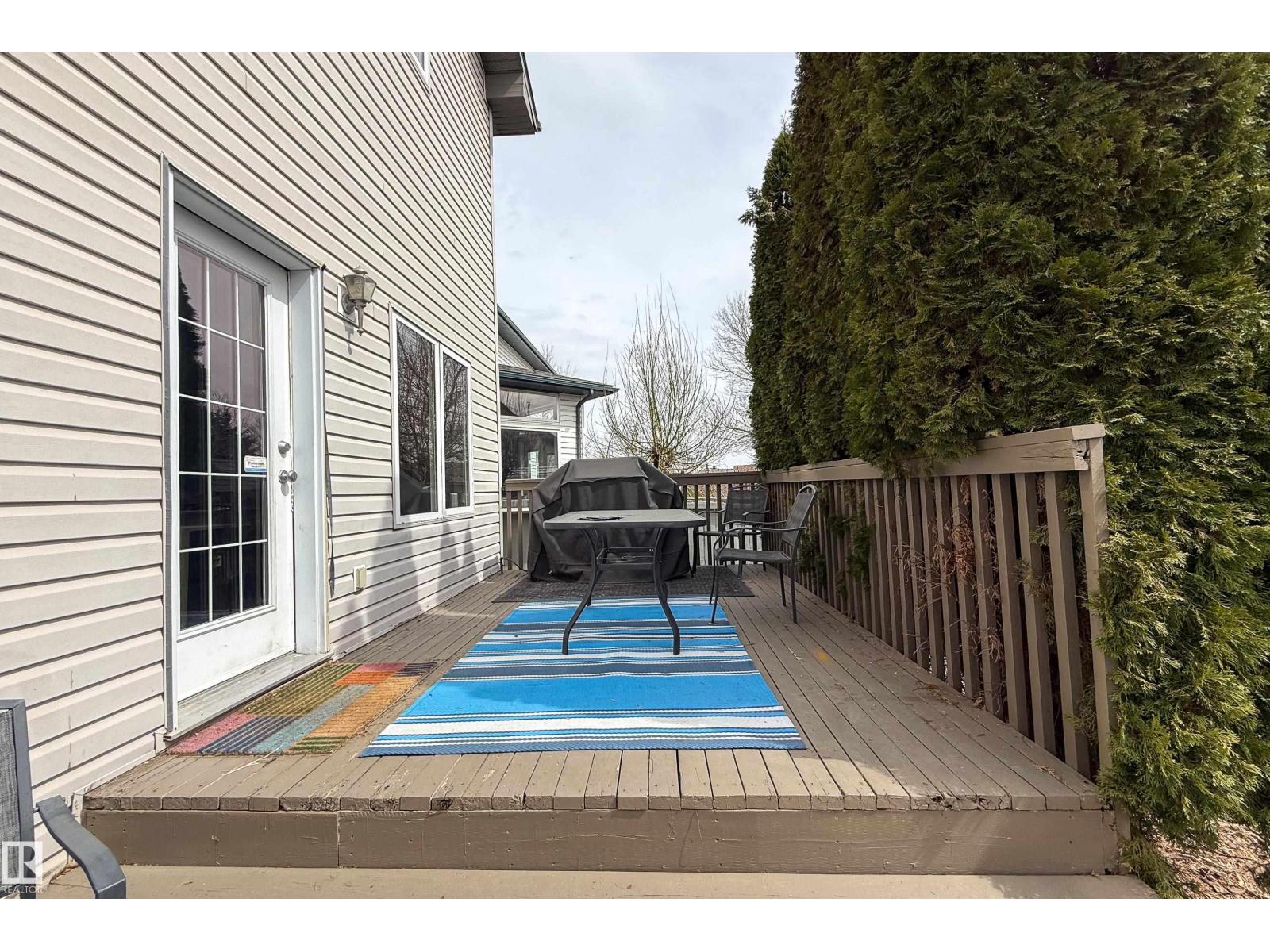 1205 ORMSBY LN NW, Edmonton