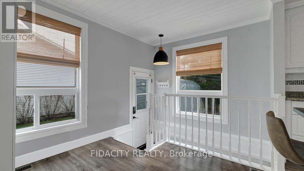 1336 ST JACQUES ROAD - 13