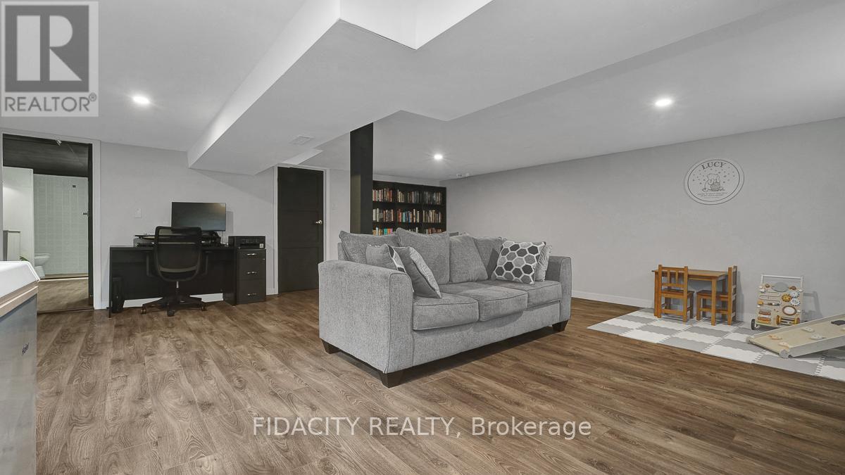 1336 ST JACQUES ROAD - 14