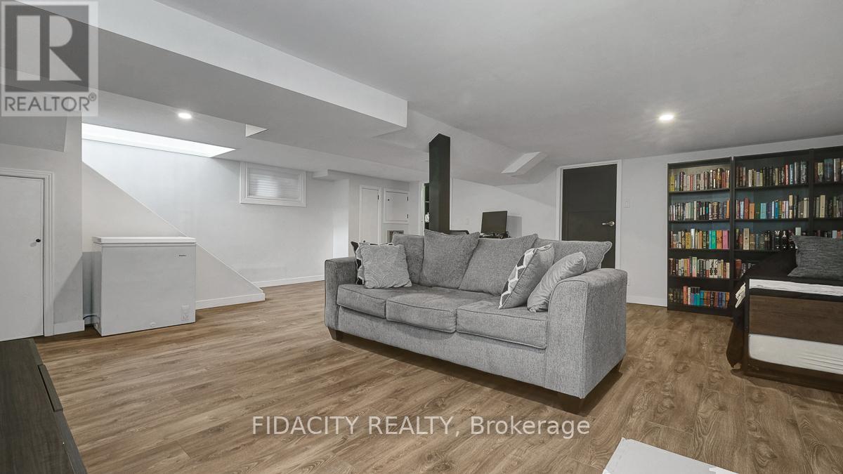 1336 ST JACQUES ROAD - 15
