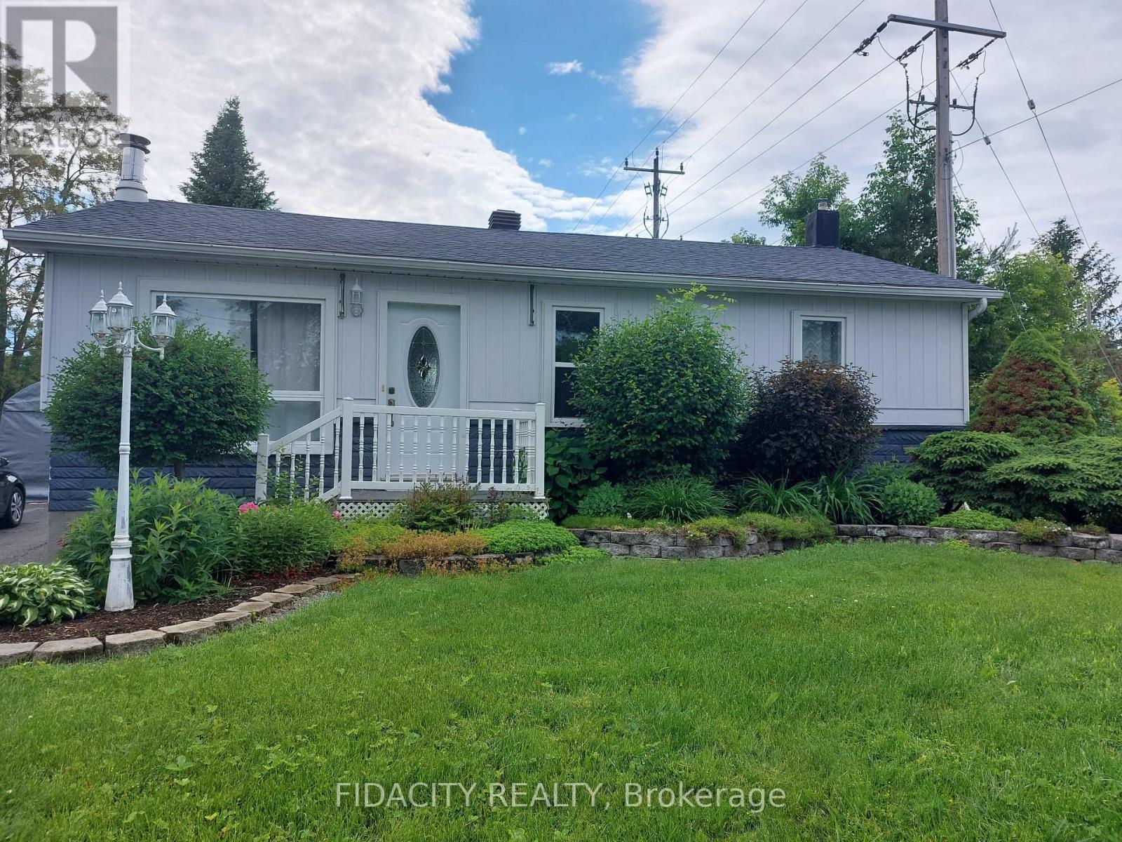 1336 ST JACQUES ROAD - 25