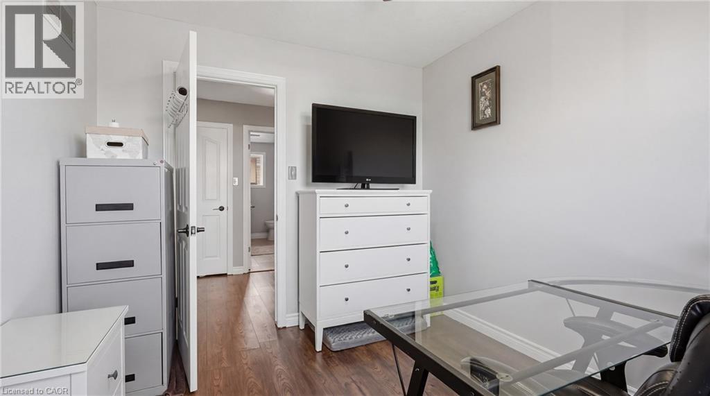 28 GLENHOLLOW Drive, Stoney Creek, Ontario, L8J3R8 — Photo 20