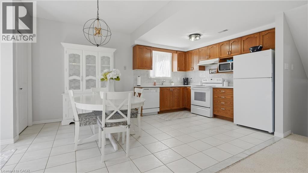28 GLENHOLLOW Drive, Stoney Creek, Ontario, L8J3R8 — Photo 24
